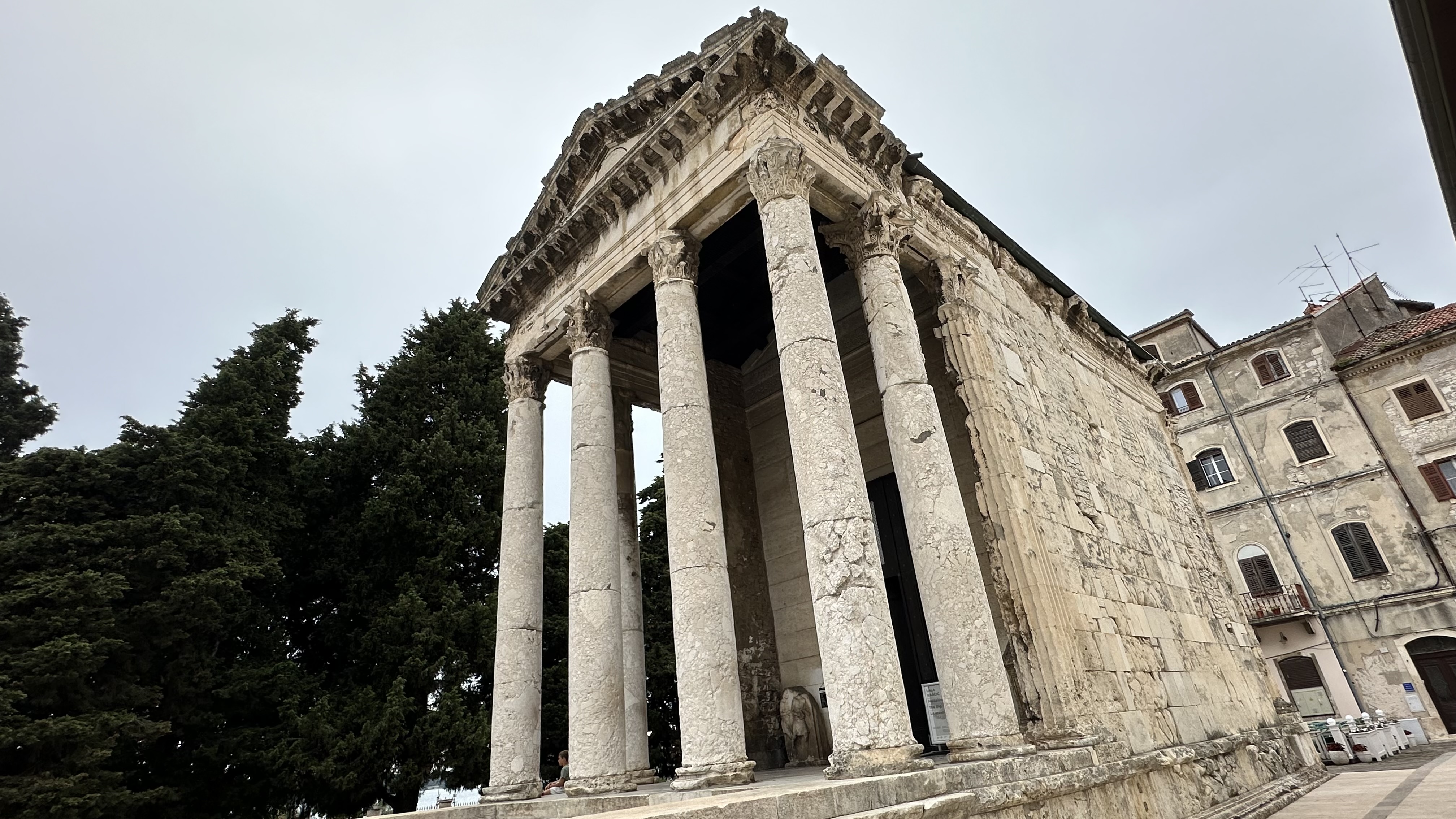 Pula Augustustempel